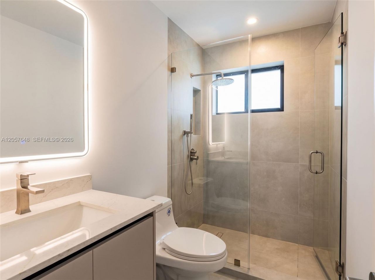 925 Algaringo Ave, Coral Gables, FL 33134 Photo