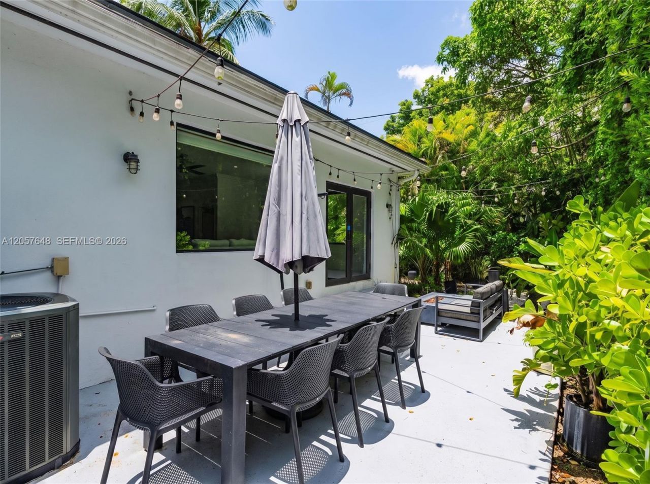 925 Algaringo Ave, Coral Gables, FL 33134 Photo