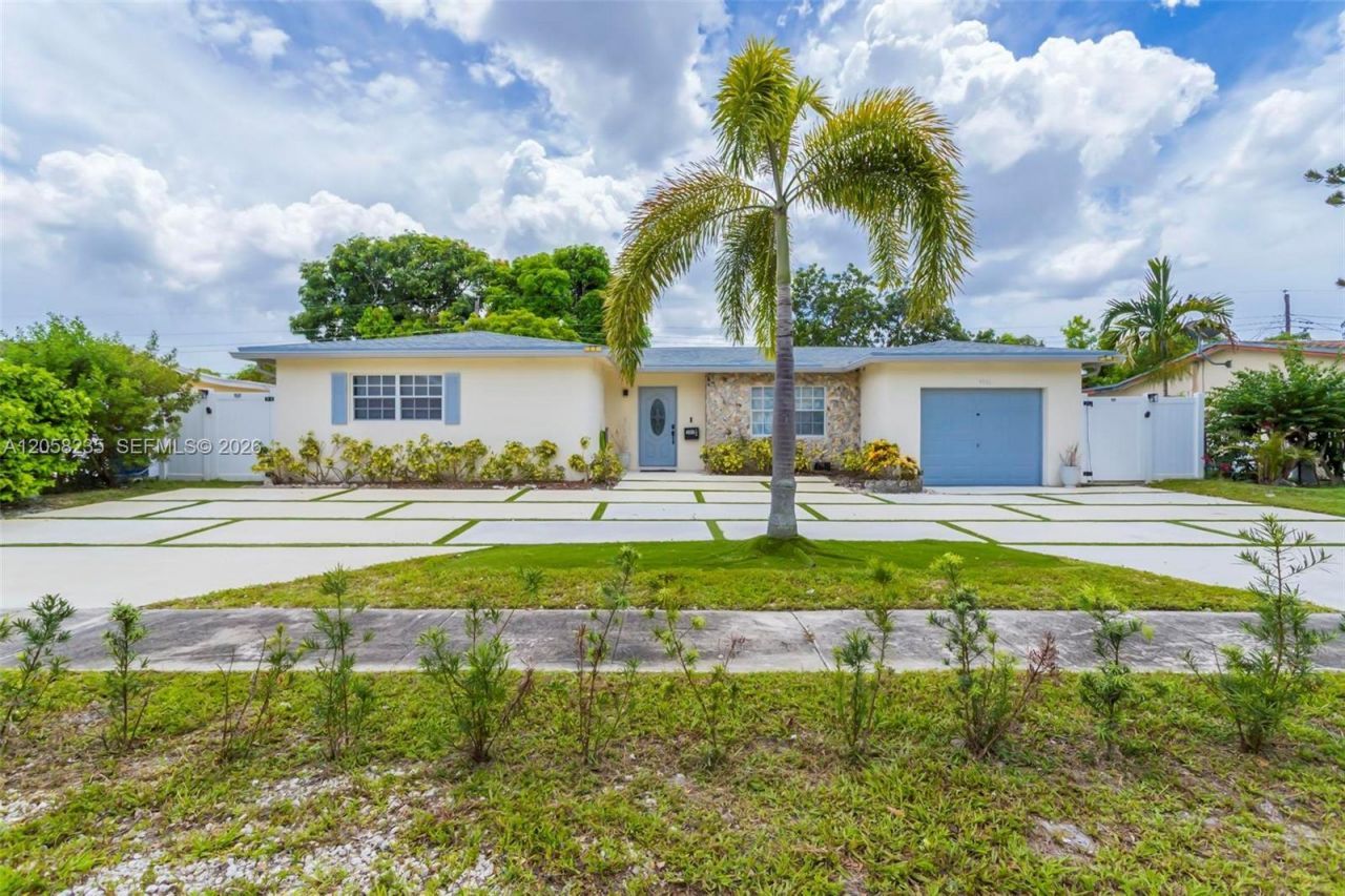 4930 NW 17th St, Lauderhill, FL 33313 Photo