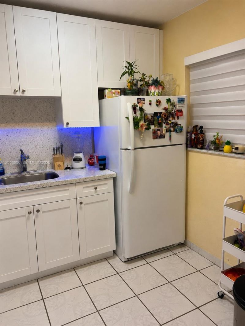 110 Royal Palm Rd, Unit 208, Hialeah Gardens, FL 33016 Photo