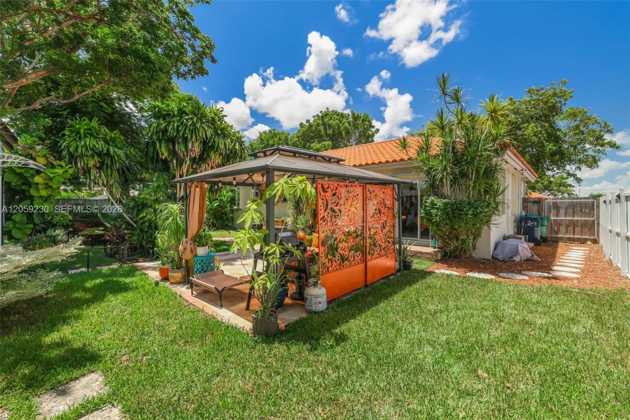 19102 SW 318th Ter , Homestead, FL 33030 Photo