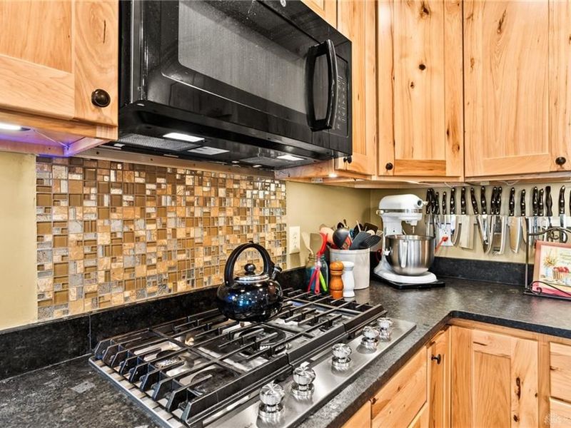 2490 Meadowpoint Drive, Troy, OH 45373 Photo 27