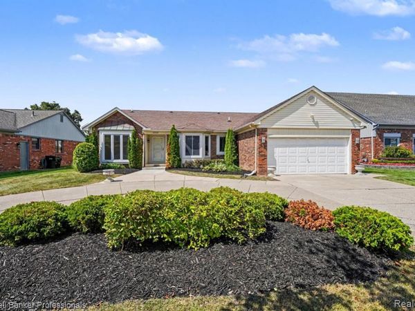 2585 Tiverton Drive , Sterling Heights, MI 48310