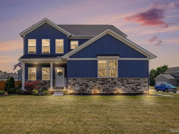 4101 Cedar Lane , Grand Blanc Twp, MI 48439