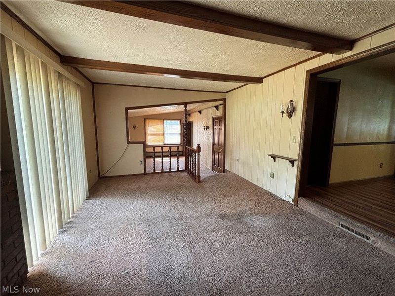 641 Matawan Drive, Campbell, OH 44405 Photo 12