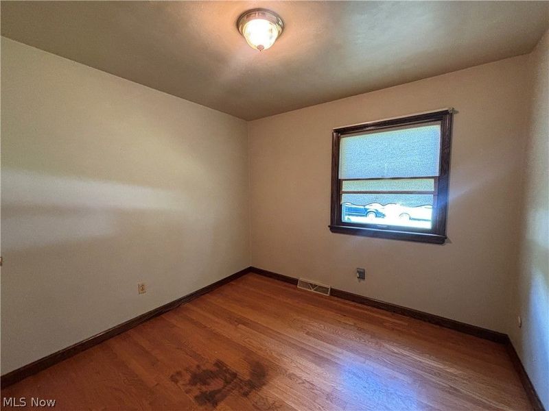 641 Matawan Drive, Campbell, OH 44405 Photo 19