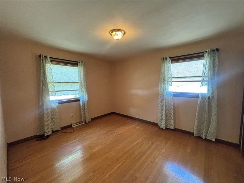 641 Matawan Drive, Campbell, OH 44405 Photo 20