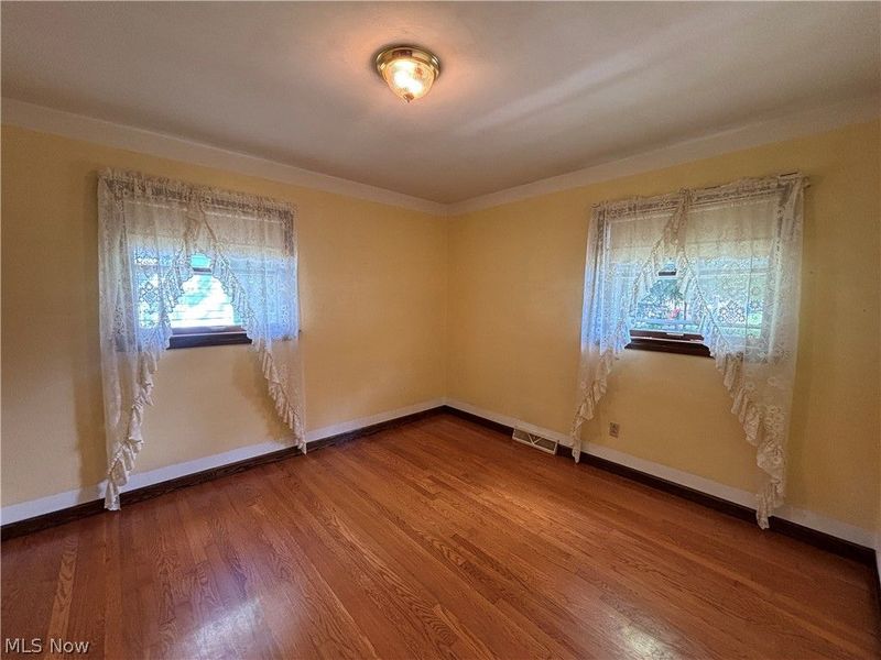 641 Matawan Drive, Campbell, OH 44405 Photo 23