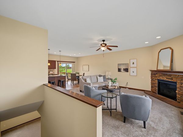 805 NW Reinhart Drive, Ankeny, IA 50023