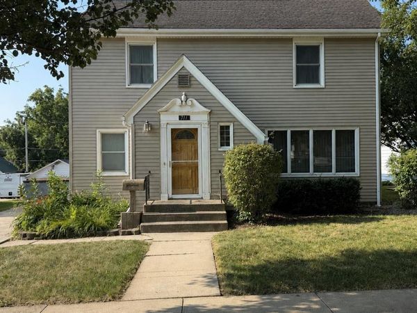 711 W Cherry St., Cherokee, IA 51012