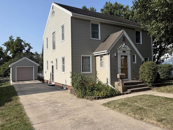 711 W Cherry St., Cherokee, IA 51012