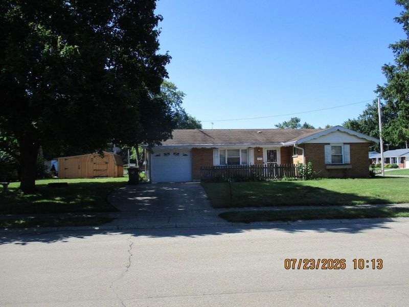 1022 Mayfield Drive, Troy, OH 45373 Photo 1