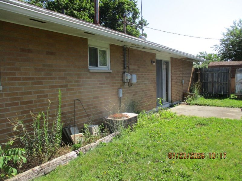 1022 Mayfield Drive, Troy, OH 45373 Photo 5