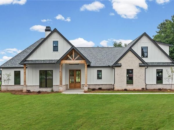 5812 Claybrook Court , Clermont, GA 30527