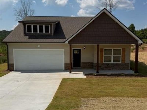 771 Dortch Road, Eastanollee, GA 30538