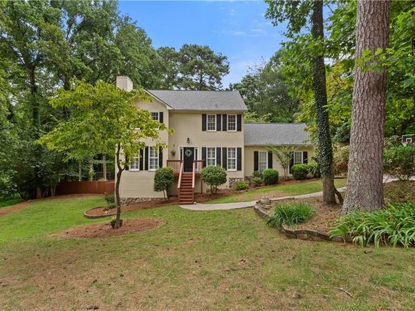 303 Gantt Trace, Woodstock, GA 30188