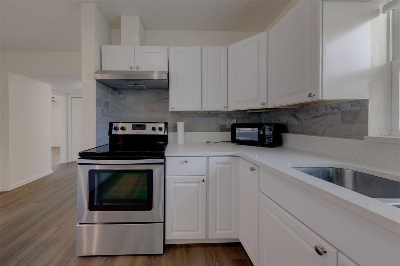 5937 38th Avenue N, Saint Petersburg, FL 33710 Photo