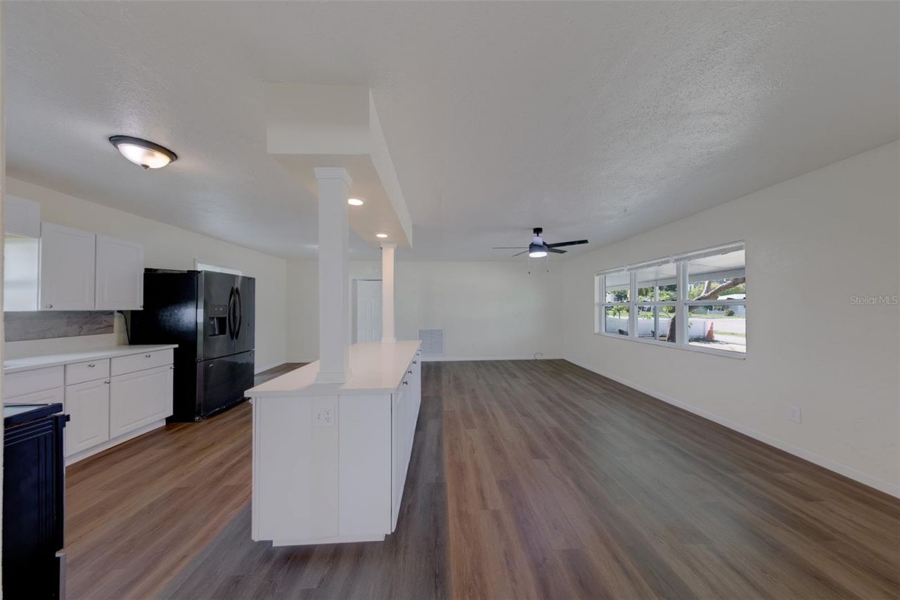5937 38th Avenue N, Saint Petersburg, FL 33710 Photo