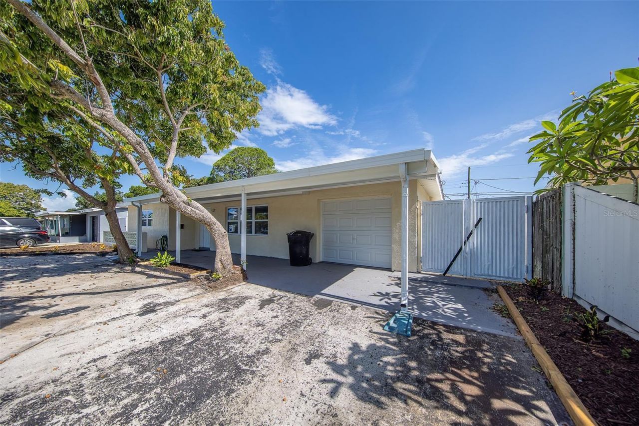 5937 38th Avenue N, Saint Petersburg, FL 33710 Photo