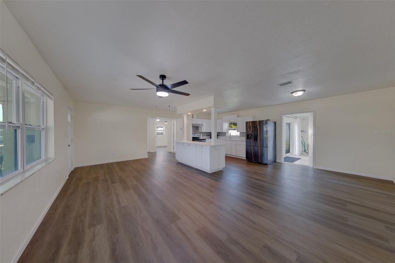5937 38th Avenue N, Saint Petersburg, FL 33710 Photo