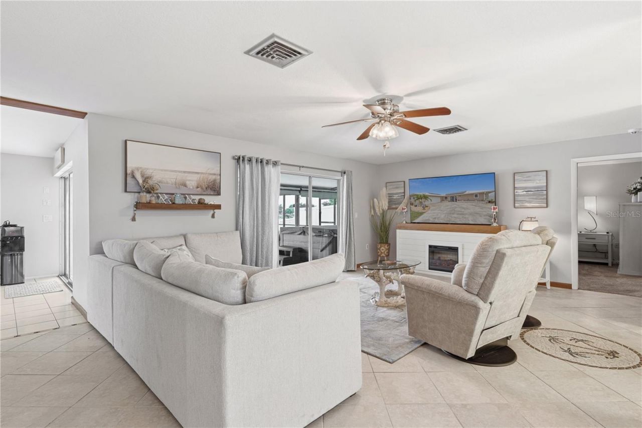 2284 Broad Ranch Drive , Port Charlotte, FL 33948 Photo