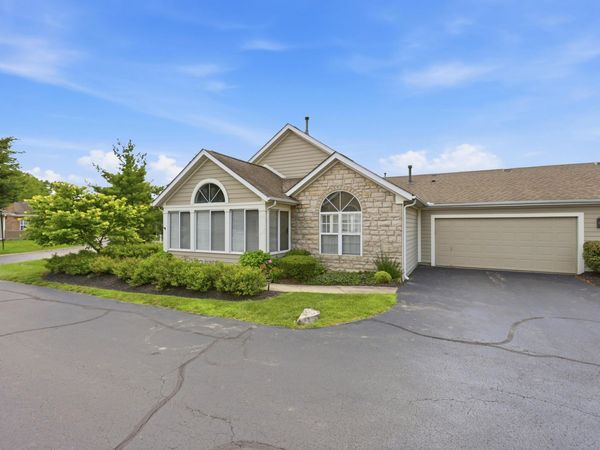 731 Windward Lane , Unit 9, Columbus, OH 43230