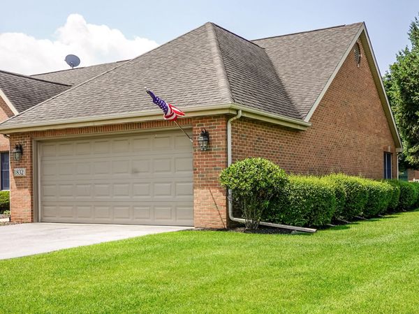 1832 Windfield Drive, Munster, IN 46321