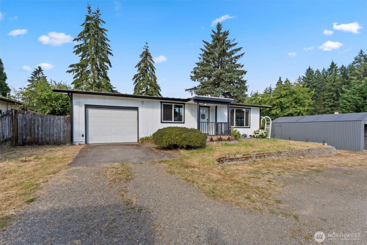 1713 Madison Street , Shelton, WA 98584