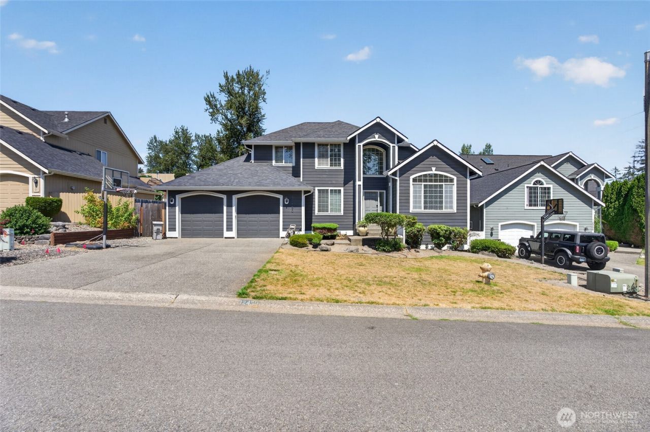 12450 SE 198th Place , Kent, WA 98031