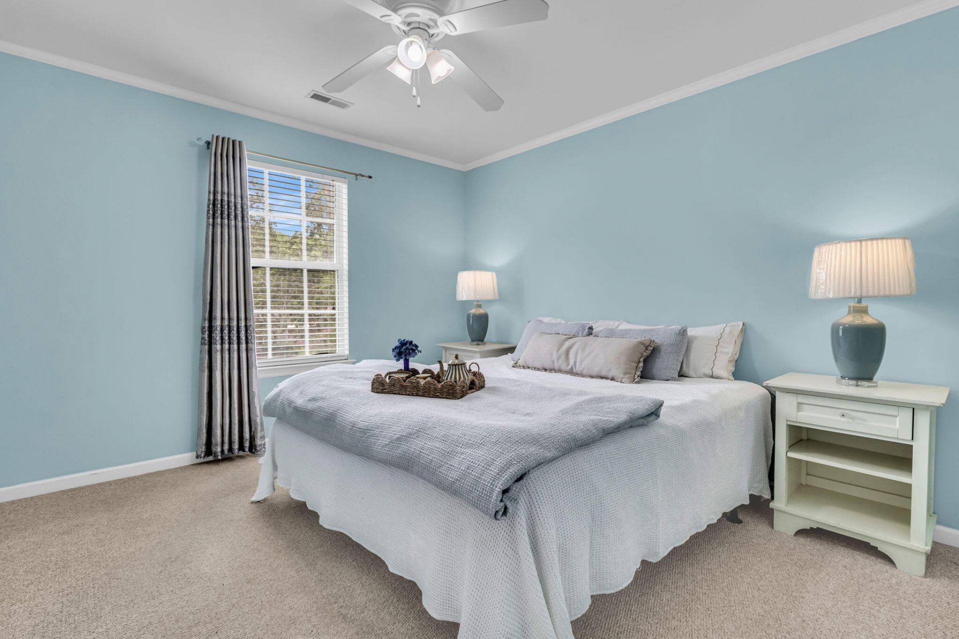 2905 Leatherleaf Court Photo 37