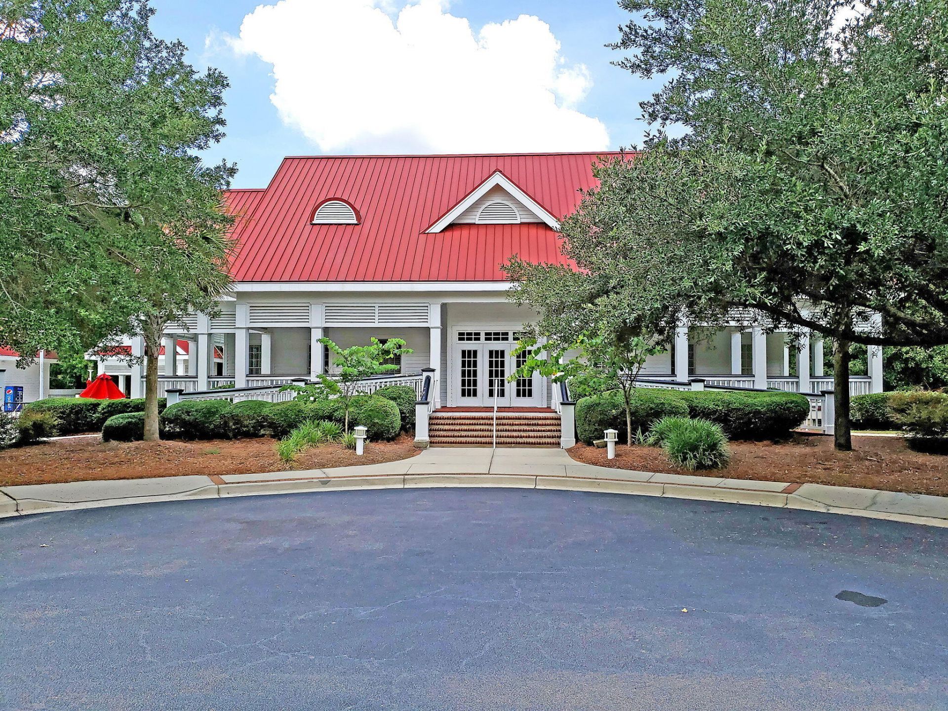 2905 Leatherleaf Court Photo 44