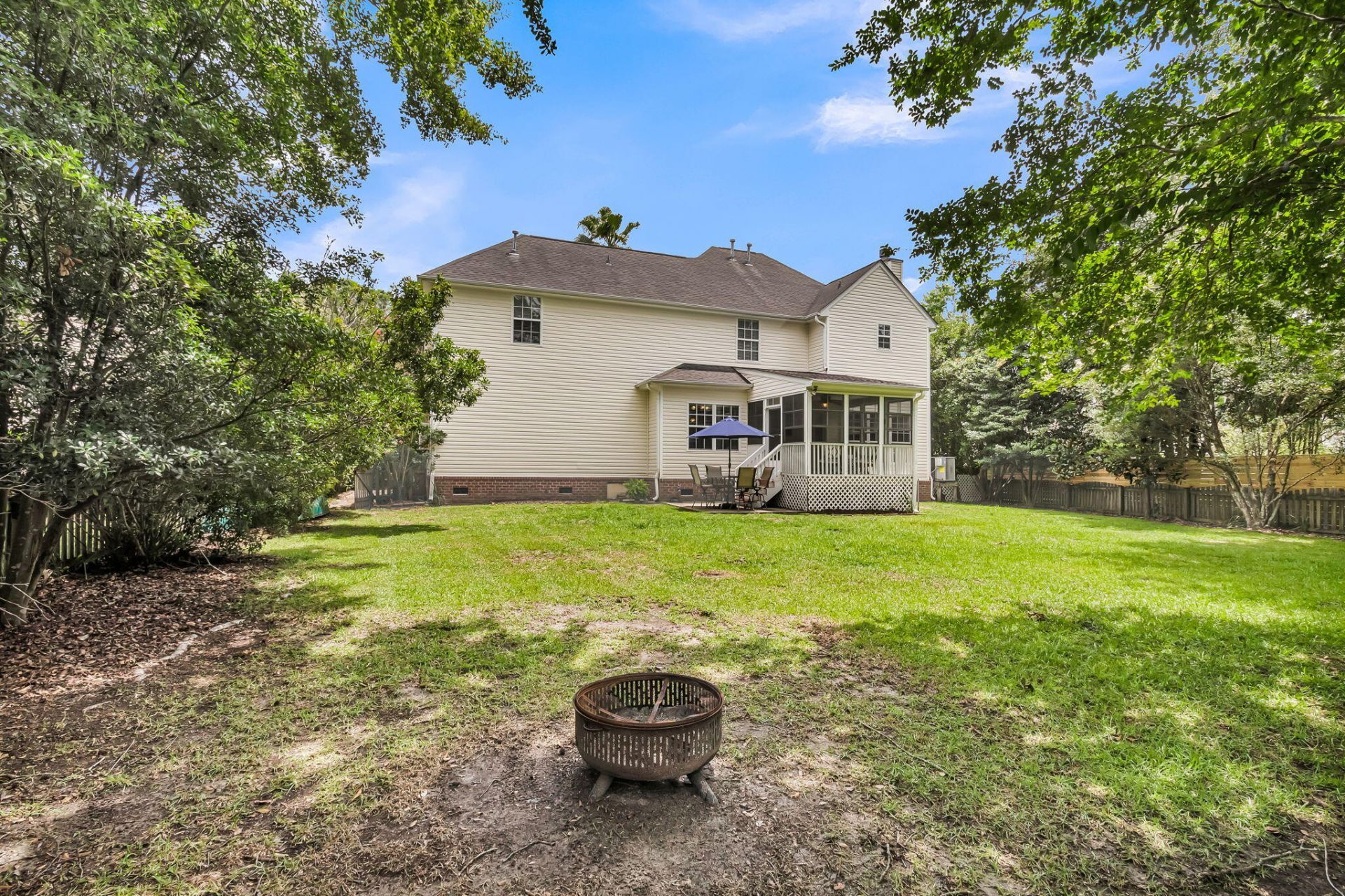 2905 Leatherleaf Court Photo 57