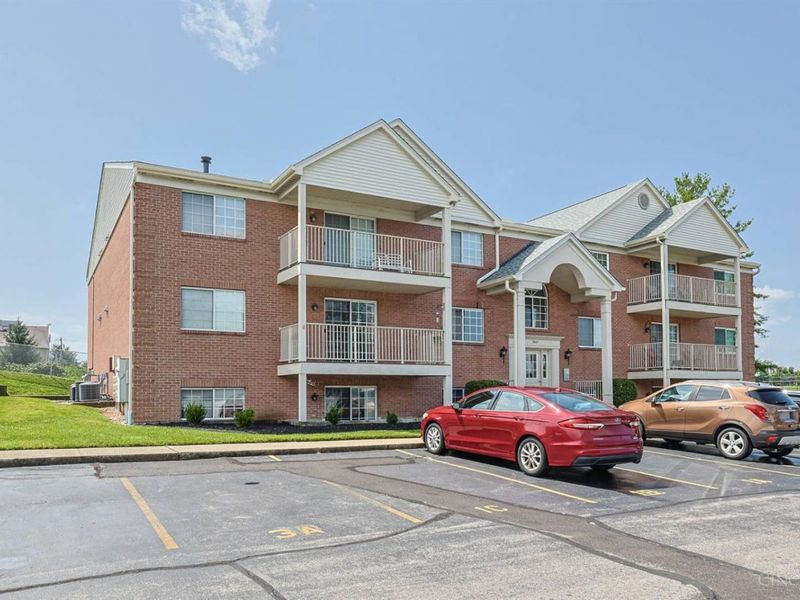 3547 Jessup Road, Unit 3C, Cincinnati, OH 45239 Photo 2