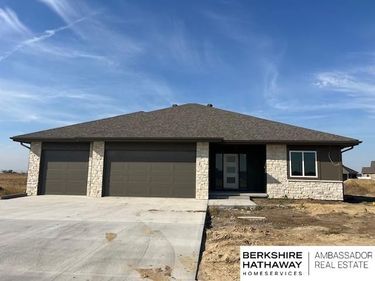 810 N 22nd Street, Ashland, NE 68003