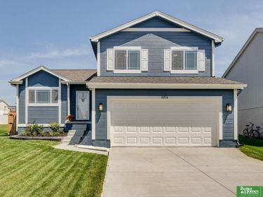 10914 Baker Street, Omaha, NE 68142
