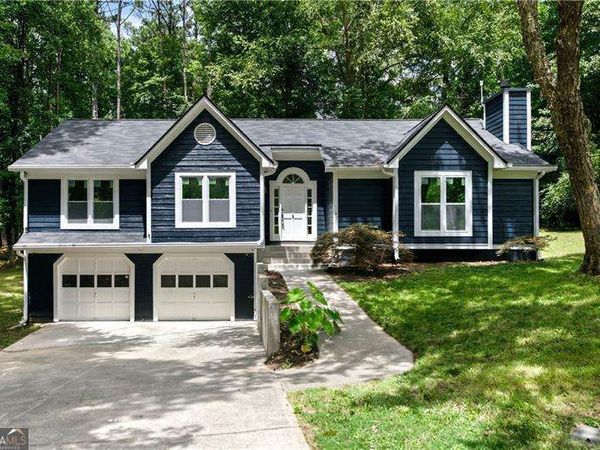 2526 Shiloh Court West NW, Kennesaw, GA 30152