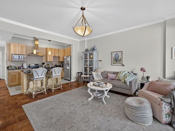 2 Hawthorne Place, Unit 17G, Boston, MA 02114