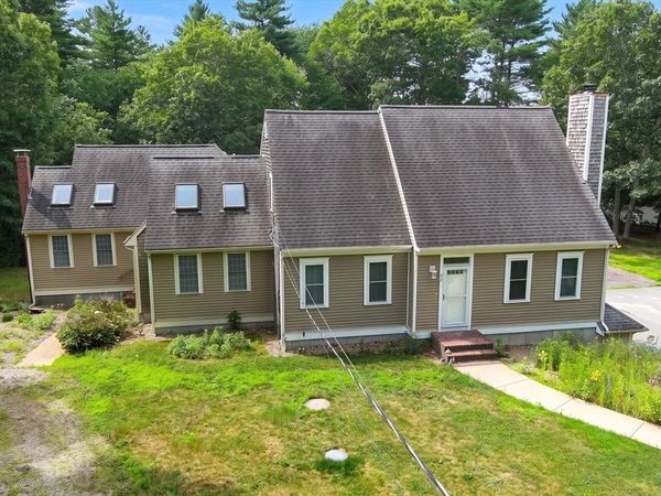 42 Clear Pond Road, Lakeville, MA 02347