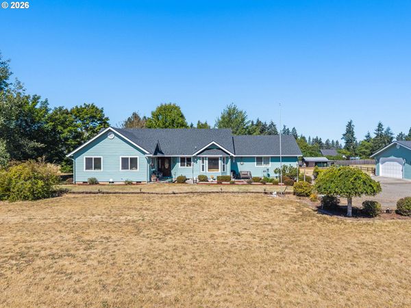 25156 E BOLTON RD, Veneta, OR 97487