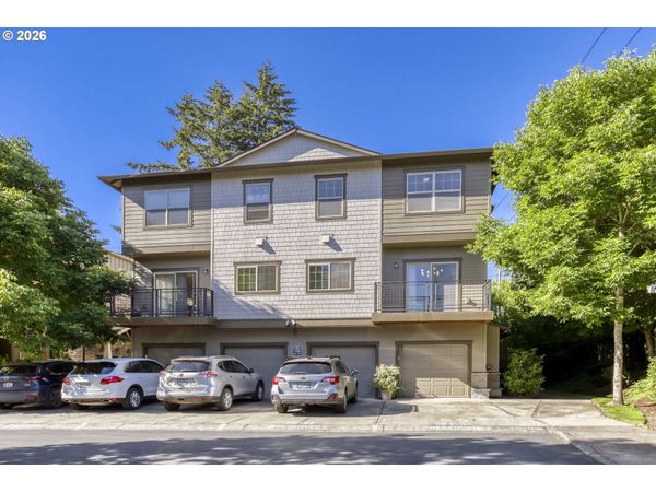 8656 NE DELAMERE WAY, Hillsboro, OR 97006