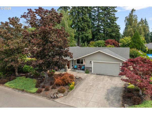 2790 N Maple ST, Canby, OR 97013
