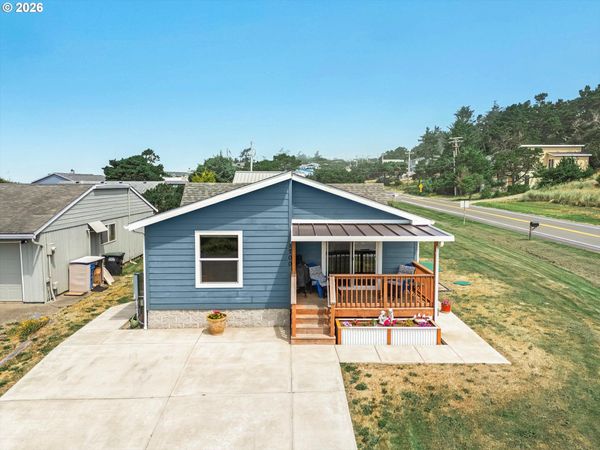 1700 NW WESTWARD HO ST, Waldport, OR 97394