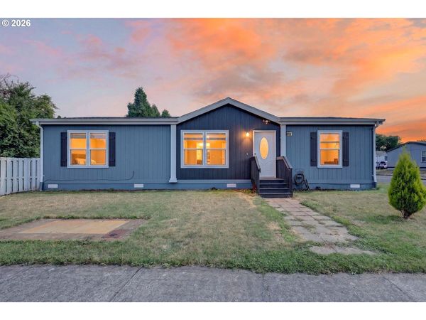2120 SW 29TH ST, Unit 1, Troutdale, OR 97060