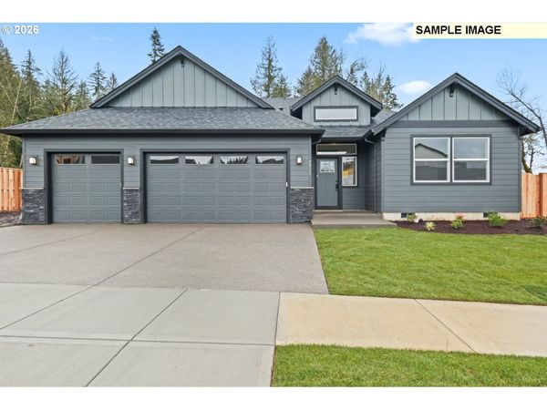 1758 NE Aella AVE, Unit 8, Estacada, OR 97023