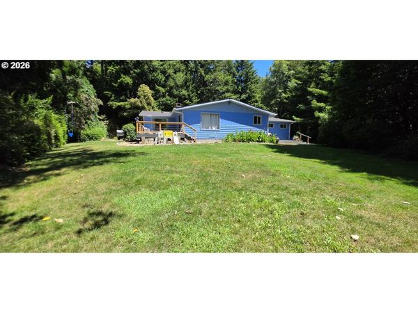 28413 MATEER RD, Gold Beach, OR 97444