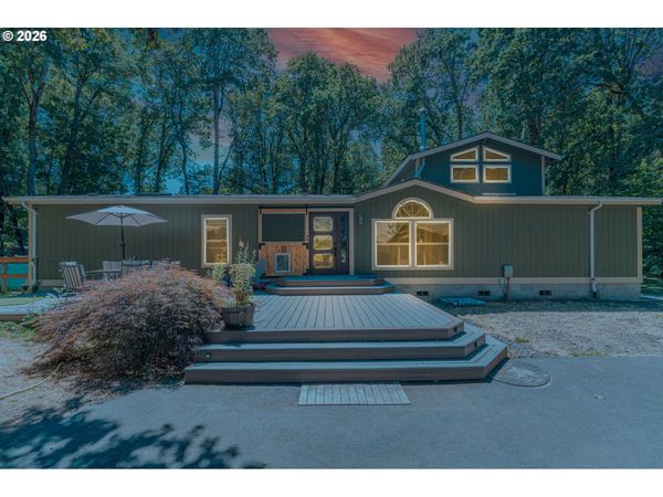 14510 S VAUGHAN RD, Molalla, OR 97038