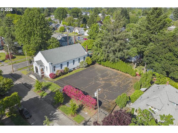 202 SE 84TH AVE, Portland, OR 97216