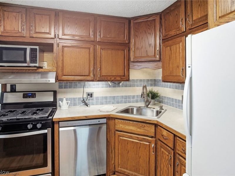 2971 9th Street, Cuyahoga Falls, OH 44221 Photo 5