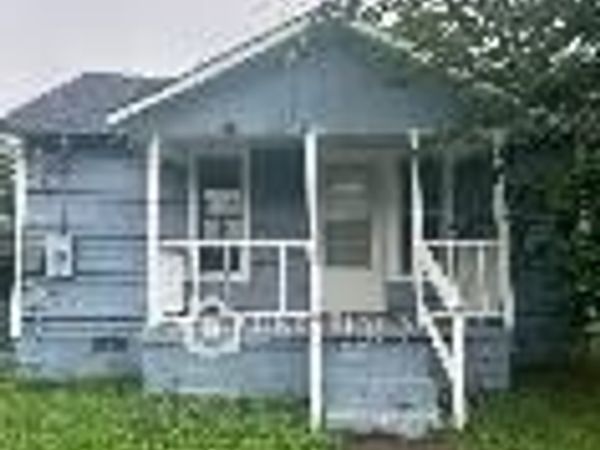 616 Goldsboro Avenue , Statesville, NC 28677