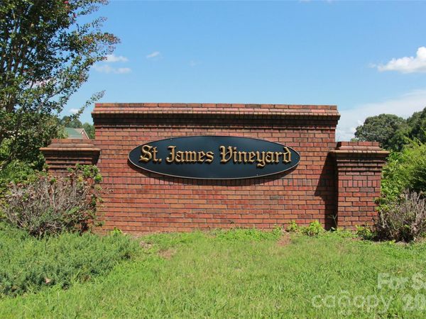 1561 Nazareth Lane, Conover, NC 28613